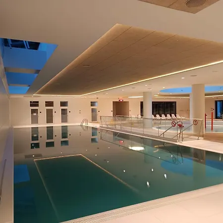 Pinea With Sea View With Free Entrance To Swimming Pool, Sauna And Jacuzzi Apartman
