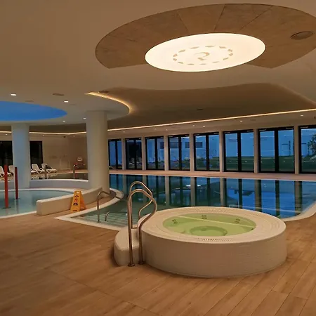 Pinea With Sea View With Free Entrance To Swimming Pool, Sauna And Jacuzzi Pobierowo